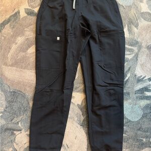 Fabletics black jogger scrubs